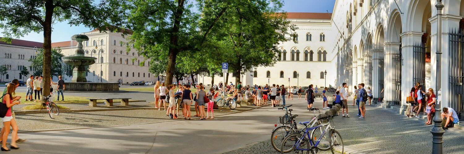 Universität München's images