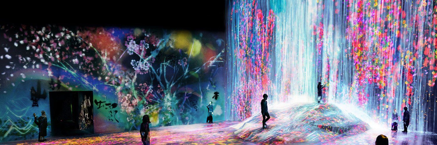 teamLab's images